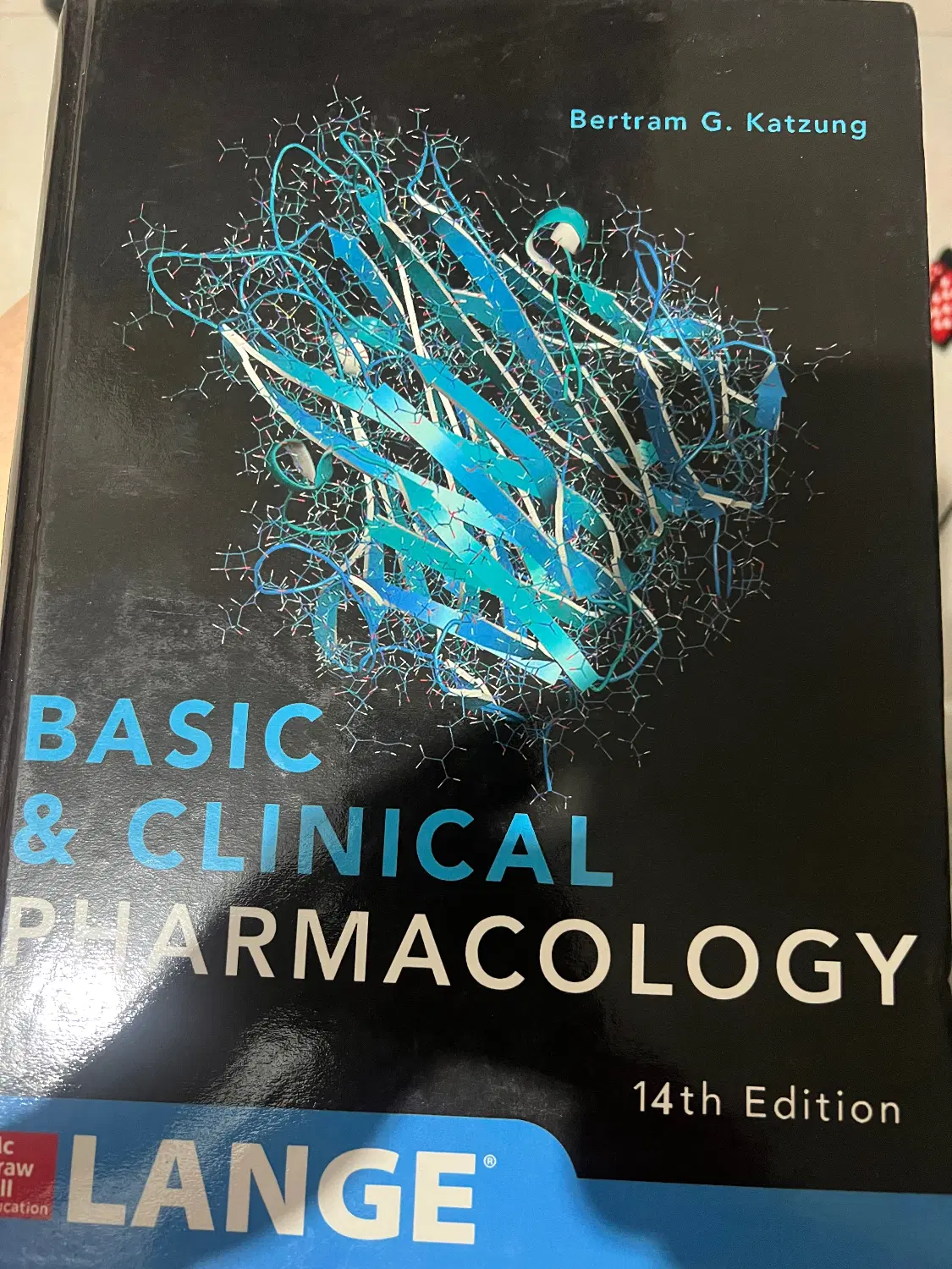 کتاب basic and clinical pharmacology|کتاب و مجله آموزشی|تهران, چوب تراش|دیوار