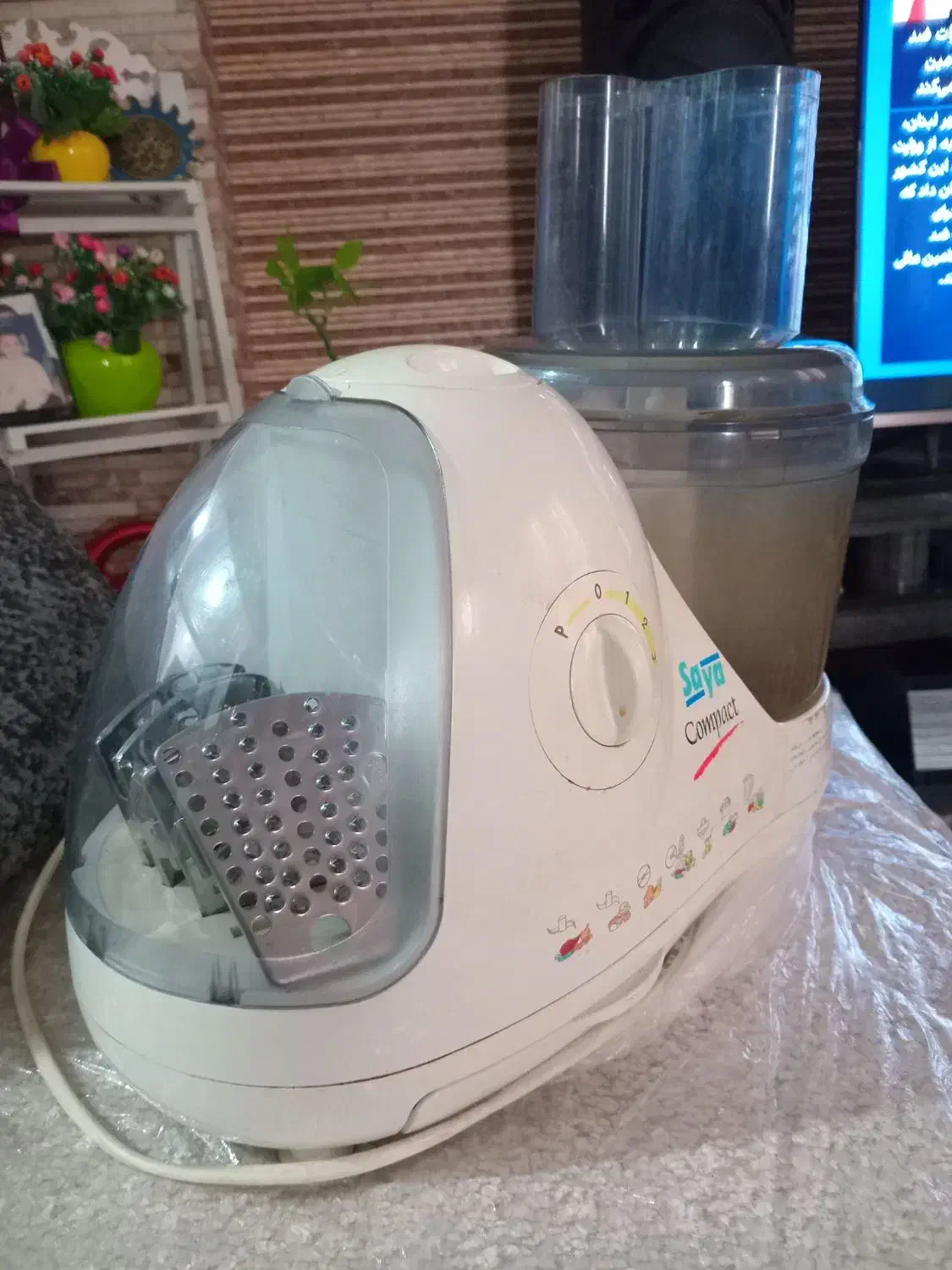 خردکن یازده کاره|خردکن، آسیاب، غذاساز|رشت, حمیدیان|دیوار