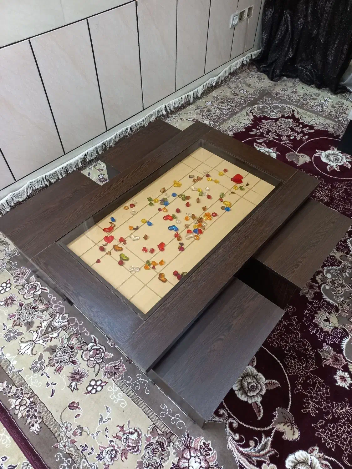 میز و گل میز MDF ویترین دار درحدنو آکبند|مبلمان خانگی و میز عسلی|شیراز, شهرک مطهری|دیوار