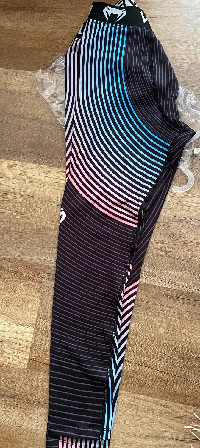 لگ ورزشی کاملا نو|لباس|ابهر, |دیوار