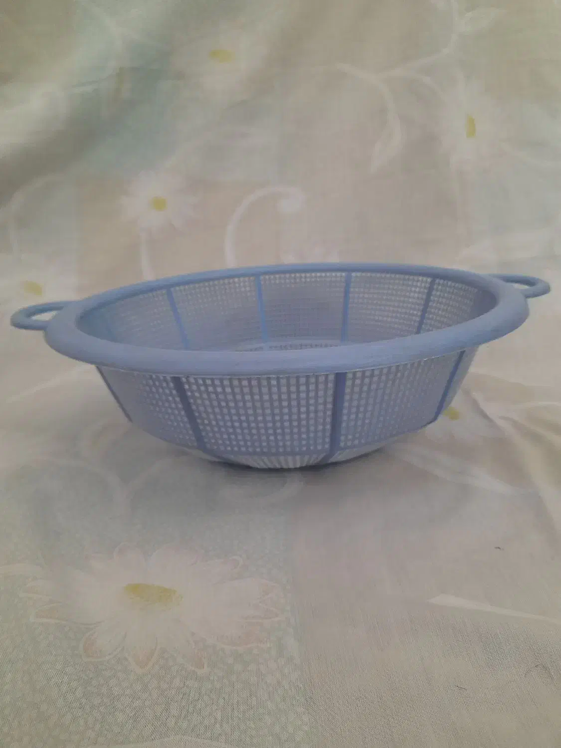 تعدادی ظرف اسلایدها ببین متنوع هست و مفت|لوازم جانبی حیوانات|جهرم, |دیوار