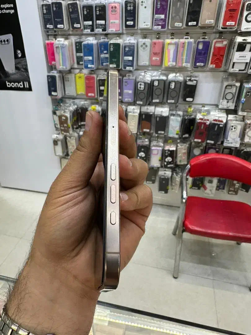 ۱۶ پرومکس|موبایل|مشهد, آزادشهر|دیوار