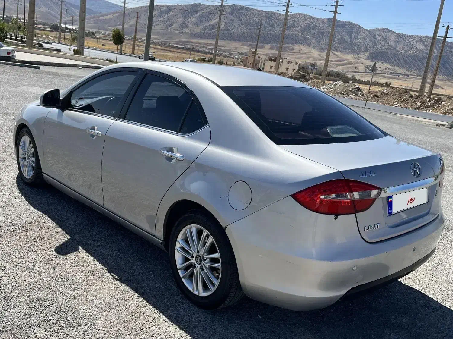 جک j5 اتوماتیک|خودرو سواری و وانت|ایلام, |دیوار