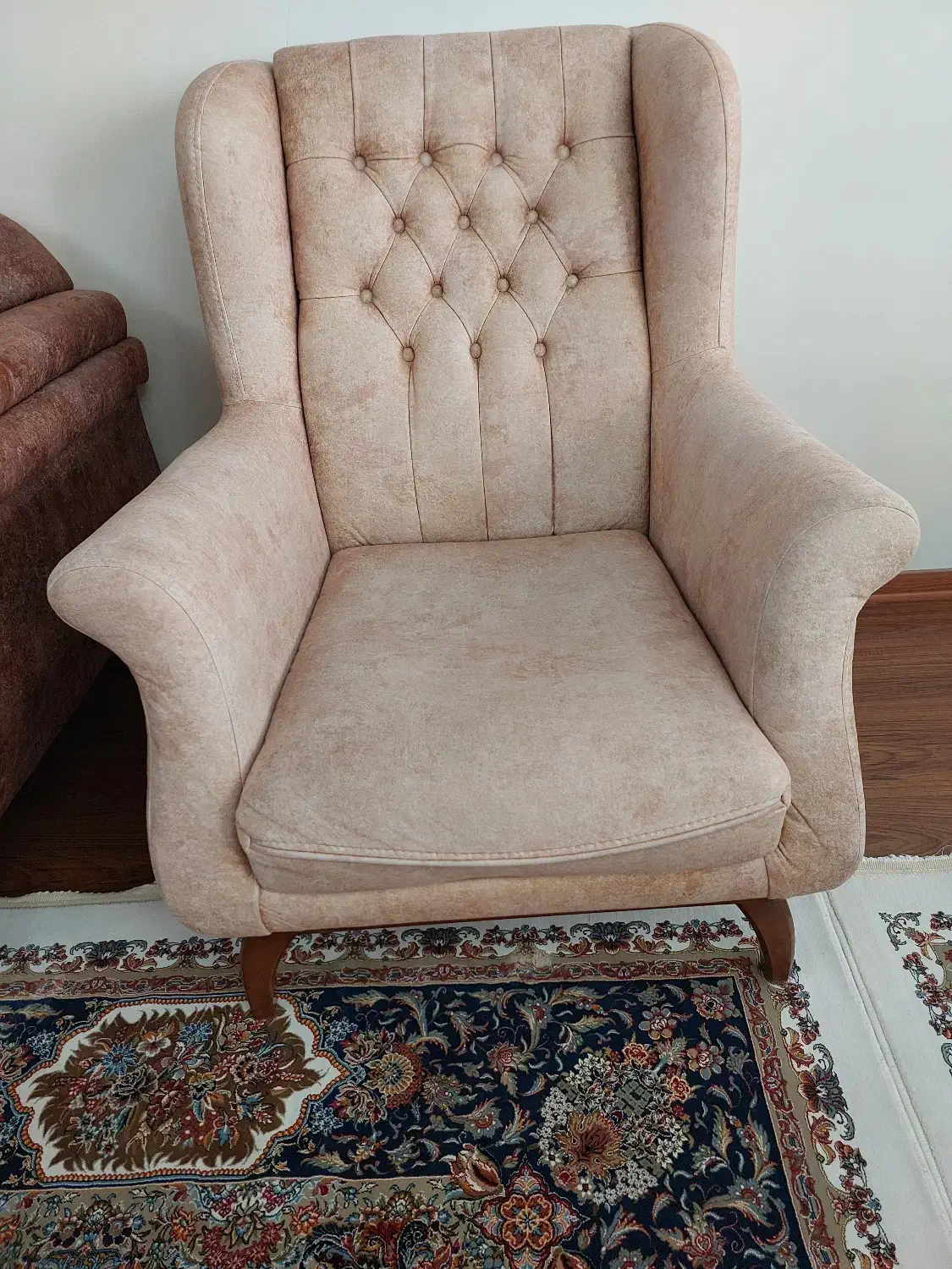 مبل چستر و نهارخوری|مبلمان خانگی و میز عسلی|کرج, برغان|دیوار