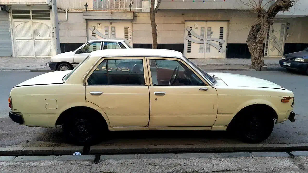 تویوتا کرونا عراقی کلاسیک|خودرو کلاسیک|مشهد, سناباد|دیوار