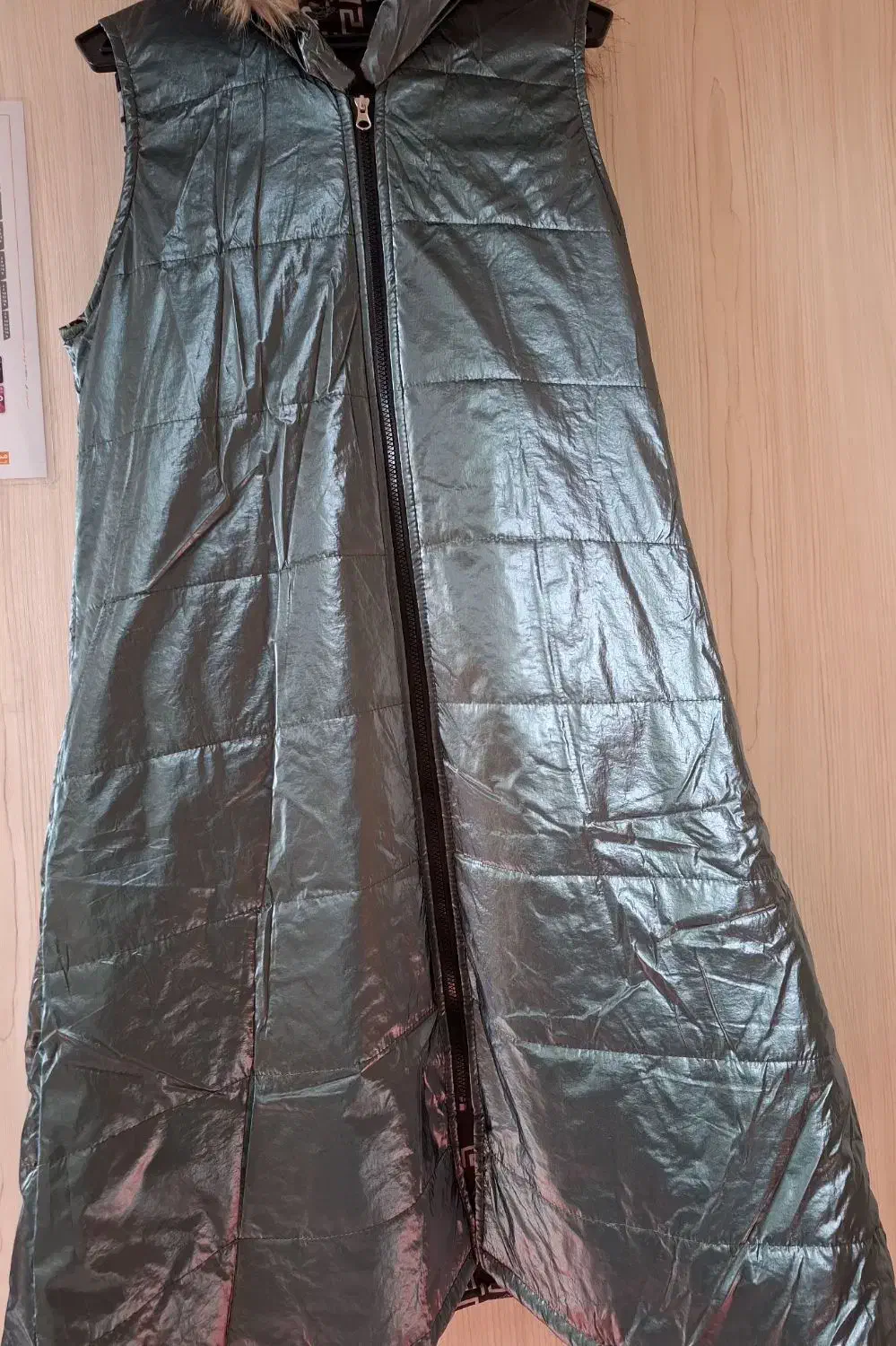 کاپشن و پافر نونو|لباس|ری, فیروزآبادی|دیوار