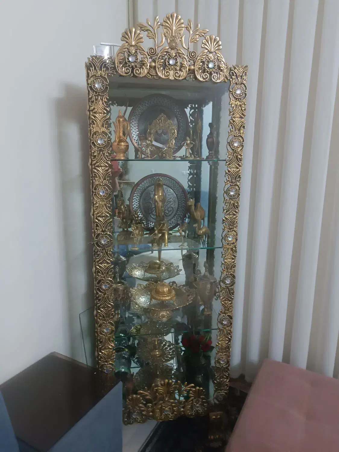 بوفه برنجی|بوفه، ویترین، کنسول|شهریار, شهرک بهاران (ویره)|دیوار