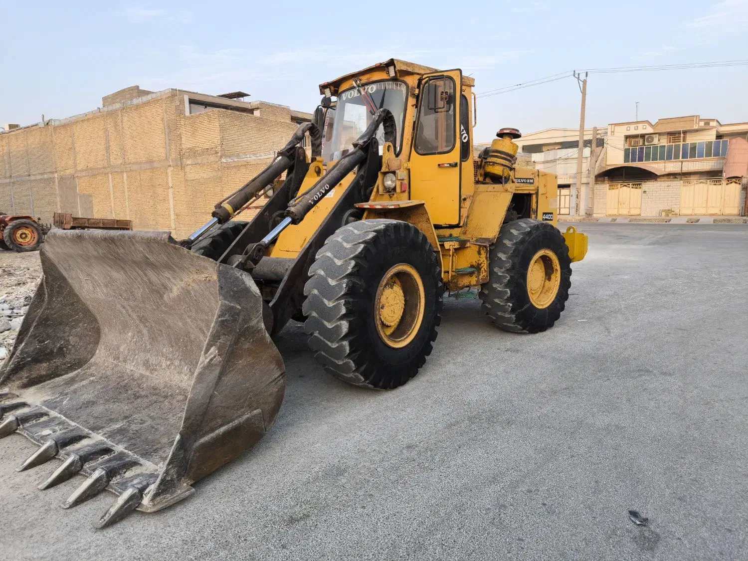 لودر4400|خودرو سنگین|اهواز, کوی باهنر|دیوار