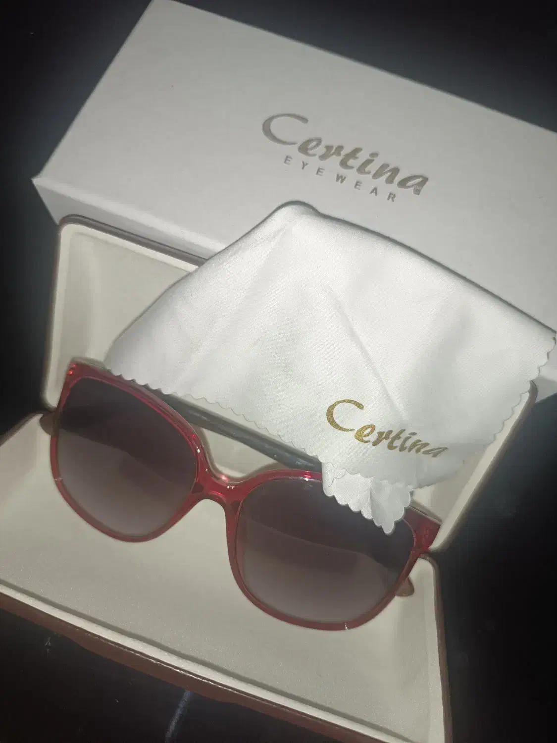 عینک زنانه قرمز سرتینا|زیورآلات و اکسسوری|تهران, نجات اللهی|دیوار