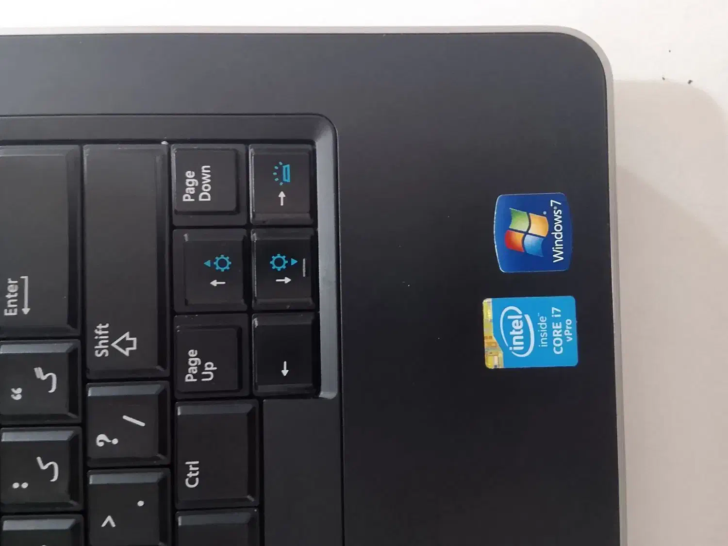 لب تاب استوک|رایانه همراه|نجف‌آباد, طالقانی|دیوار