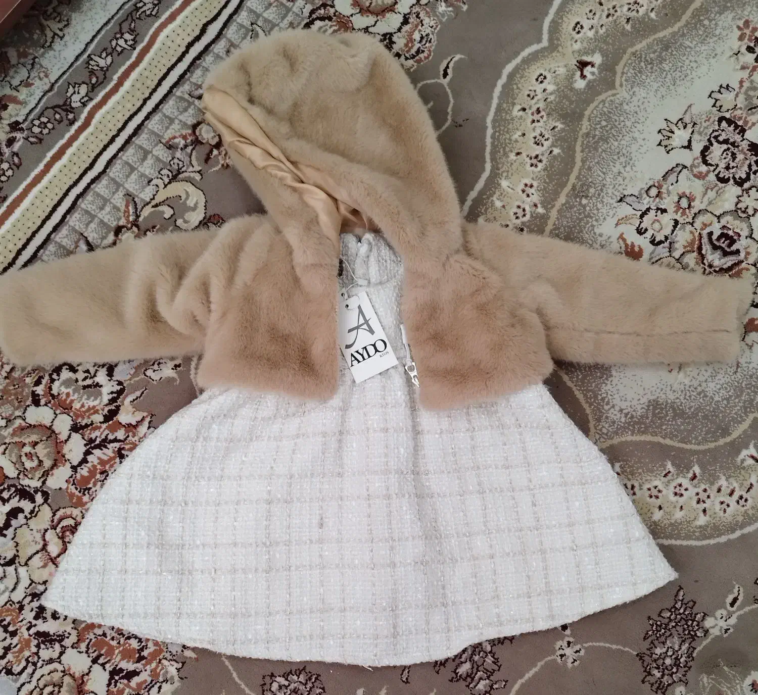 لباس بچه|کفش و لباس بچه|سنندج, |دیوار