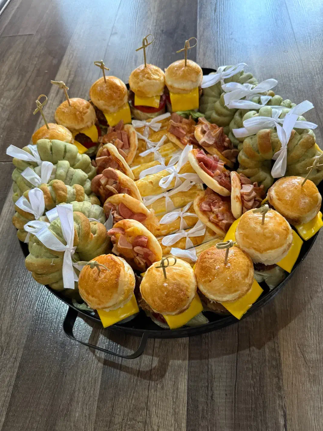 در کنارتون هستیم برای یلدایی بی نظیر|خدمات پذیرایی، مراسم|اراک, |دیوار