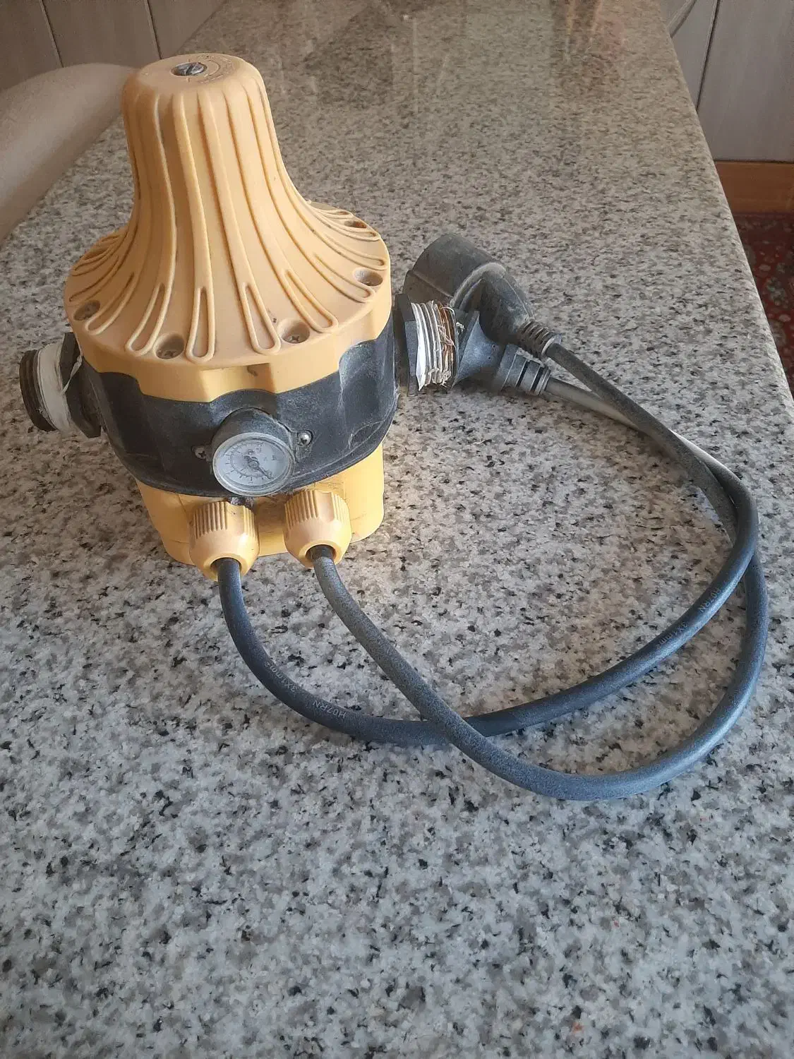 پمپ|آبسردکن و تصفیه آب|گنبد کاووس, |دیوار