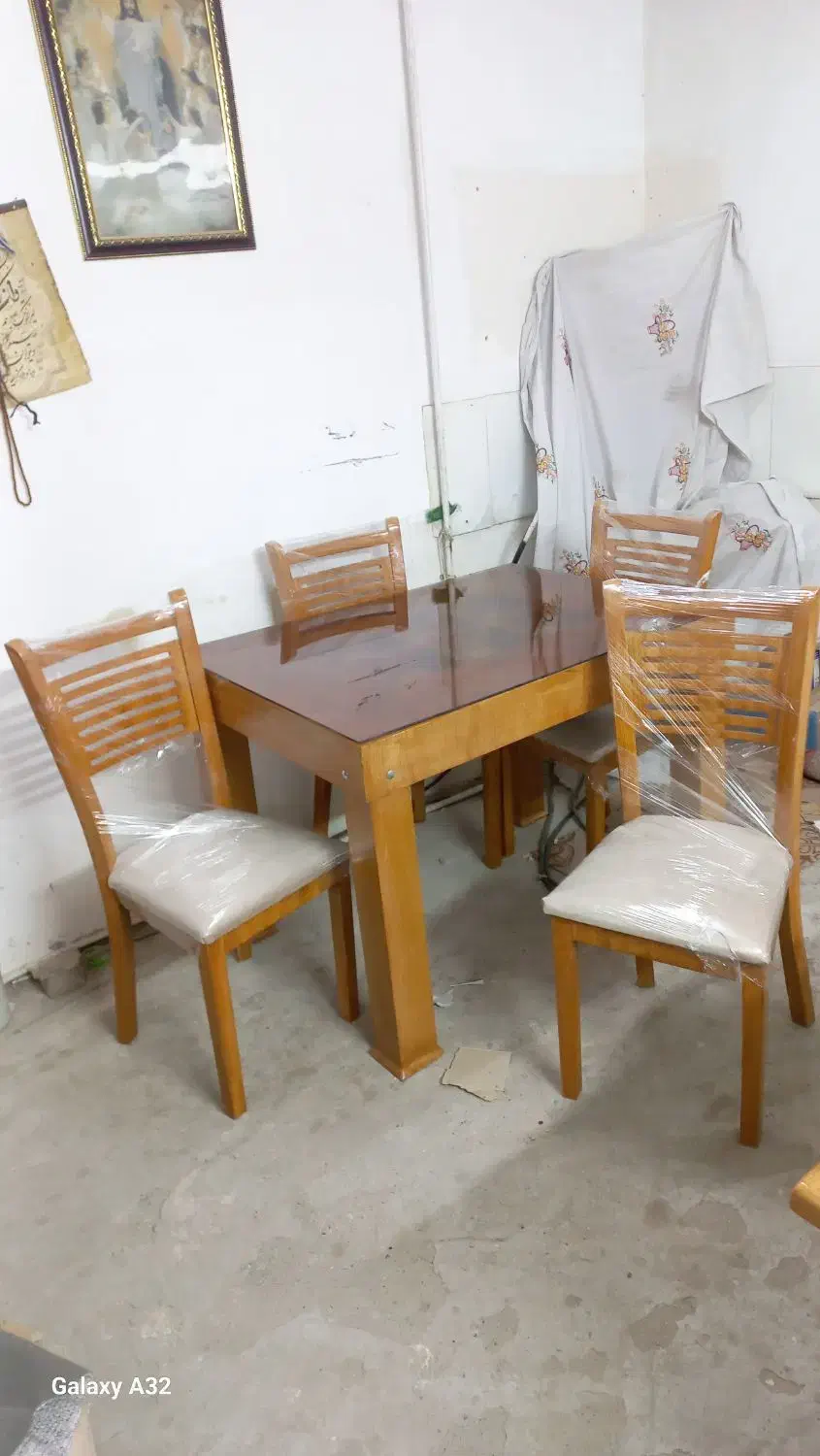 میز ناهار خوری ۴ و ۶ نفره مناسب جهیزیه آک|میز و صندلی غذاخوری|مشهد, طلاب|دیوار