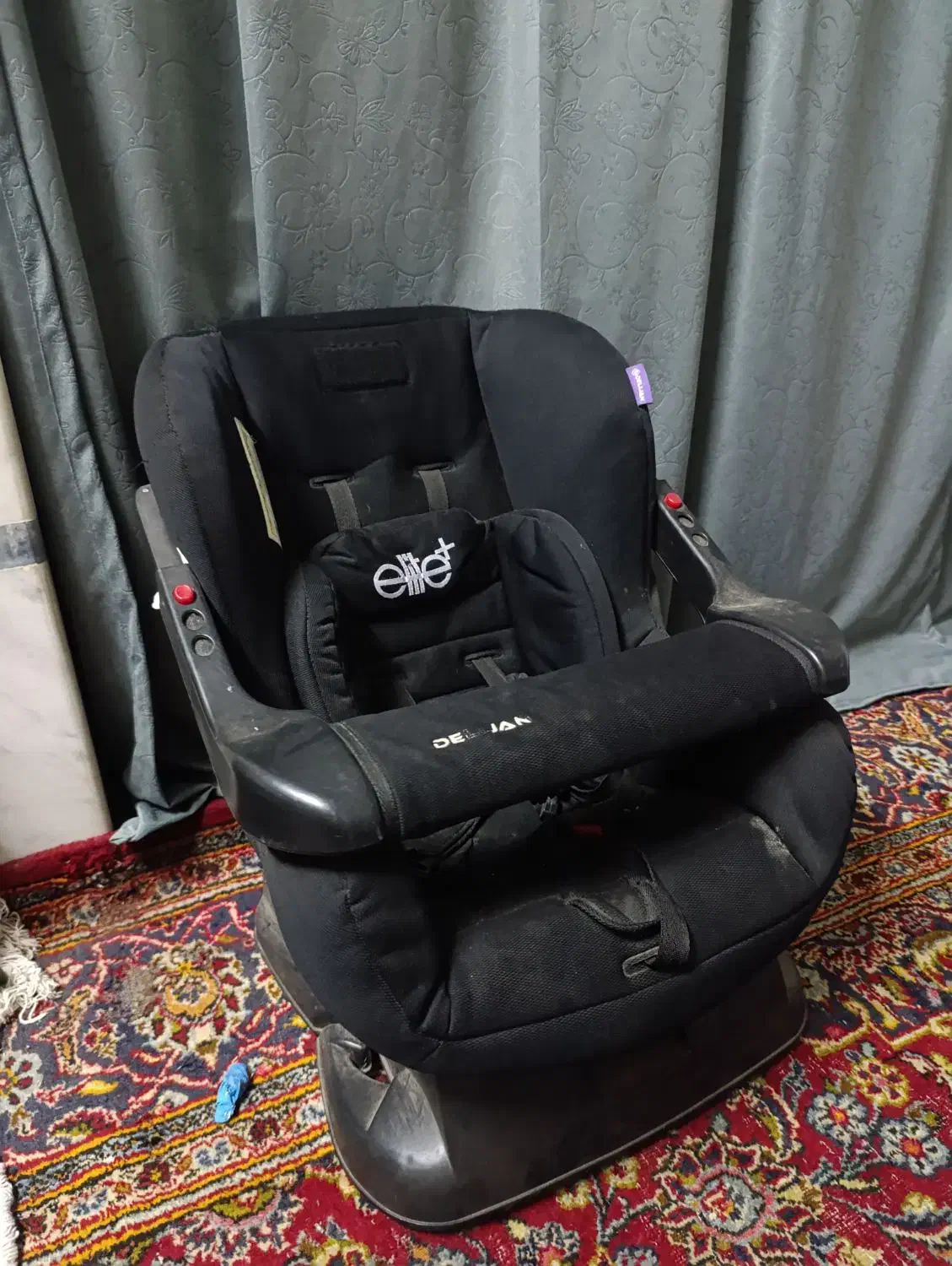 صندلی ماشین کودک|کالسکه و لوازم جانبی|صومعه‌سرا, |دیوار