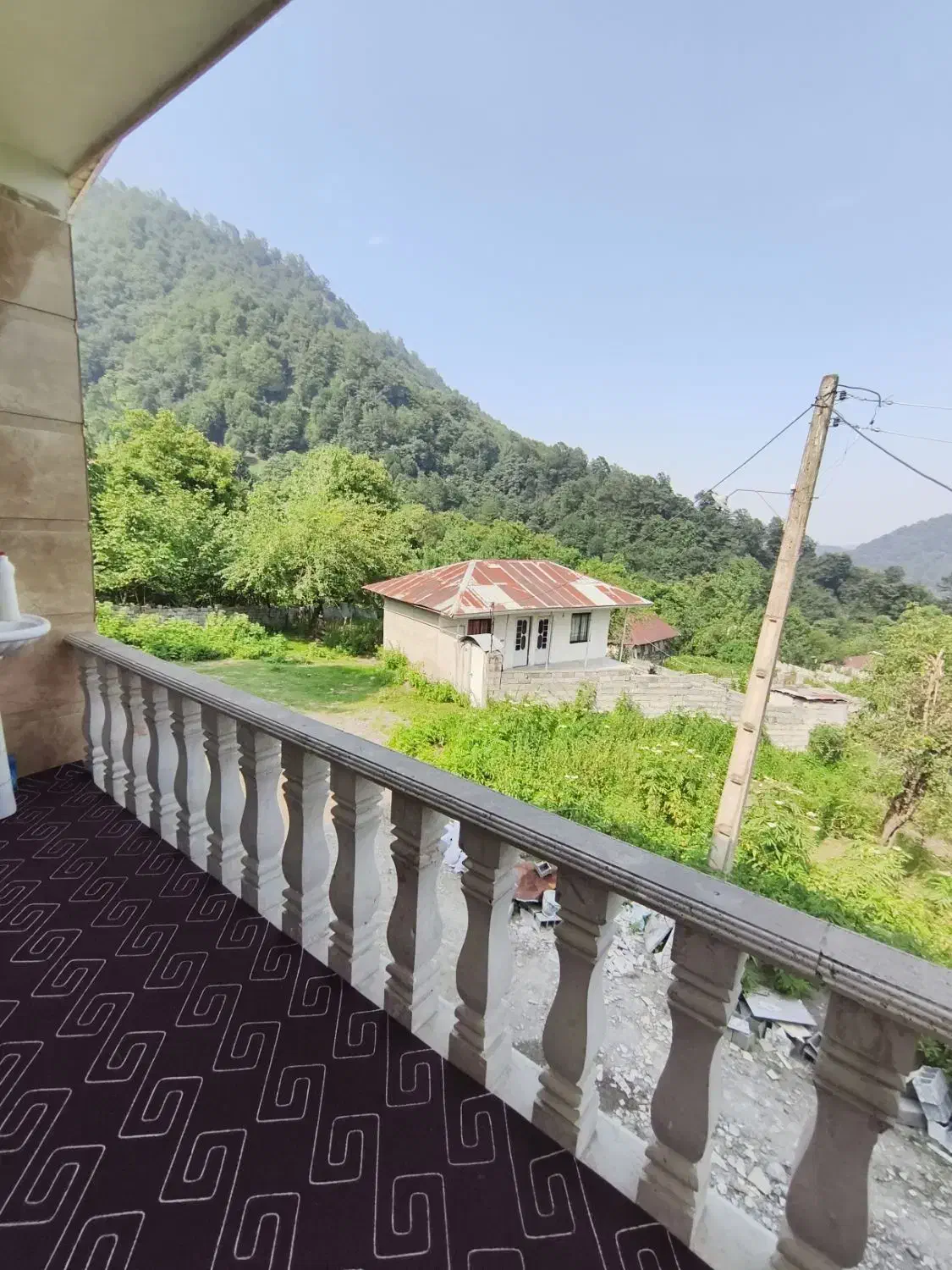 ویلا اجاره ای با ویو جنگل|اجارهٔ کوتاه‌مدت ویلا و باغ|گلوگاه بابل (گلیا), |دیوار