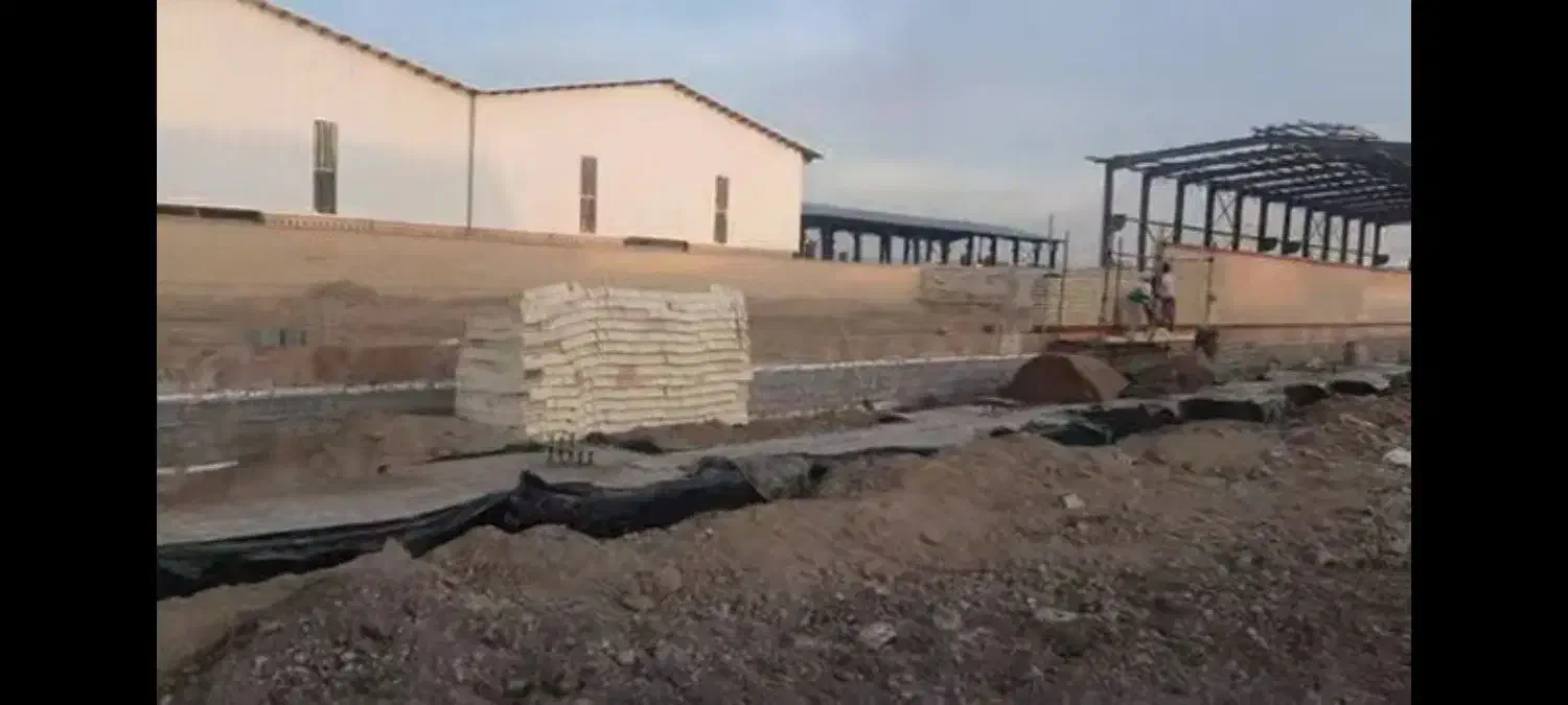 زمین ۳۳۰۰ متری صنعتی دیوارکشی شده در سجزی|فروش دفتر صنعتی، کشاورزی، تجاری|سیستان, |دیوار