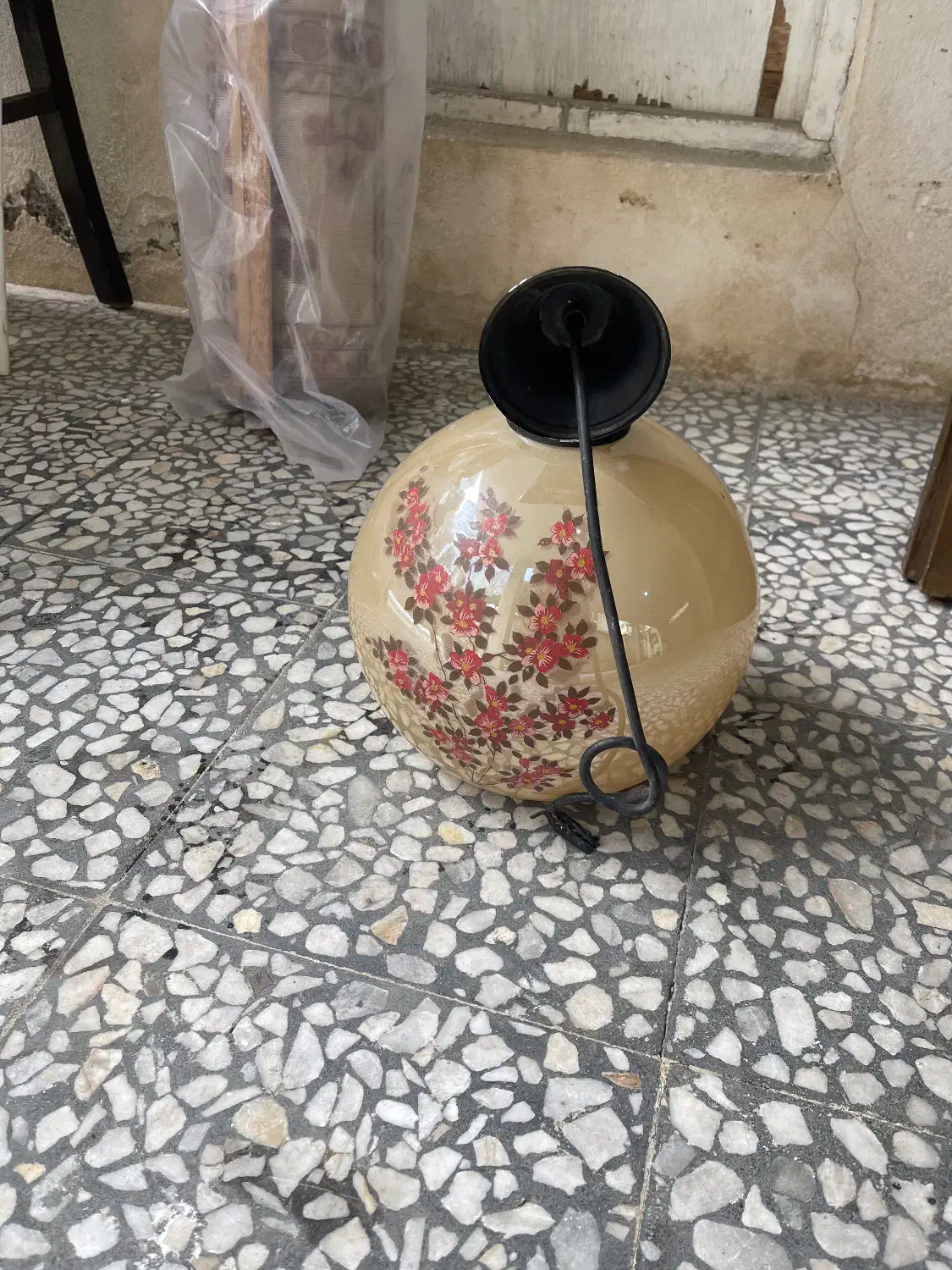 لوستر|لوستر و چراغ آویز|رشت, لاکانی|دیوار