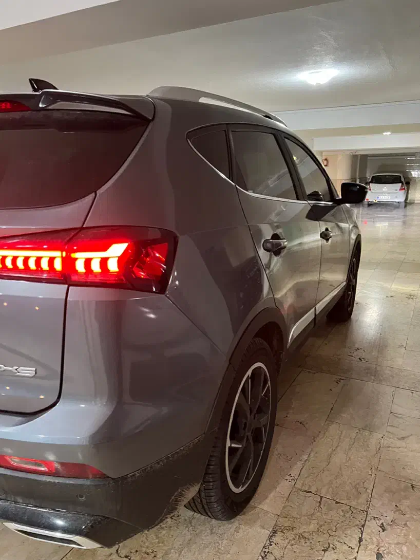 کی ام سی ۴۰۳|خودرو سواری و وانت|تهران, حصار بوعلی|دیوار