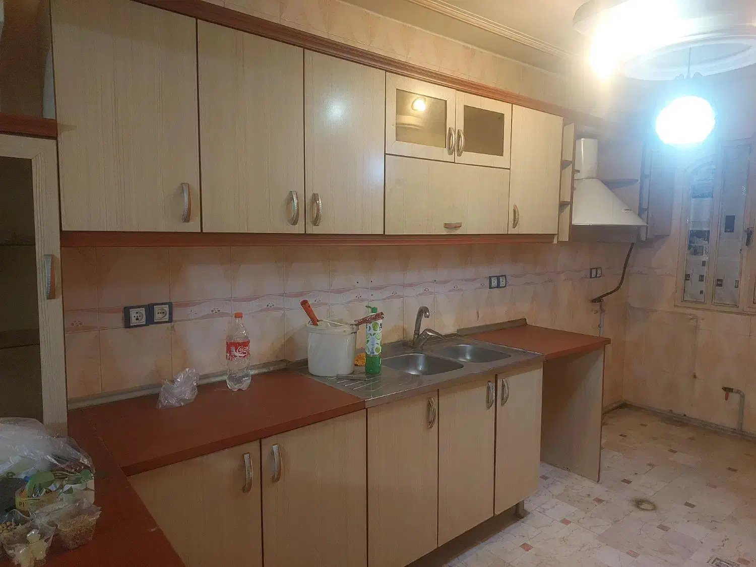 کابینت اسکلت فلز و در MDF|کتابخانه، شلف، قفسههای دیواری|پاکدشت, پاکدشت (مامازند)|دیوار