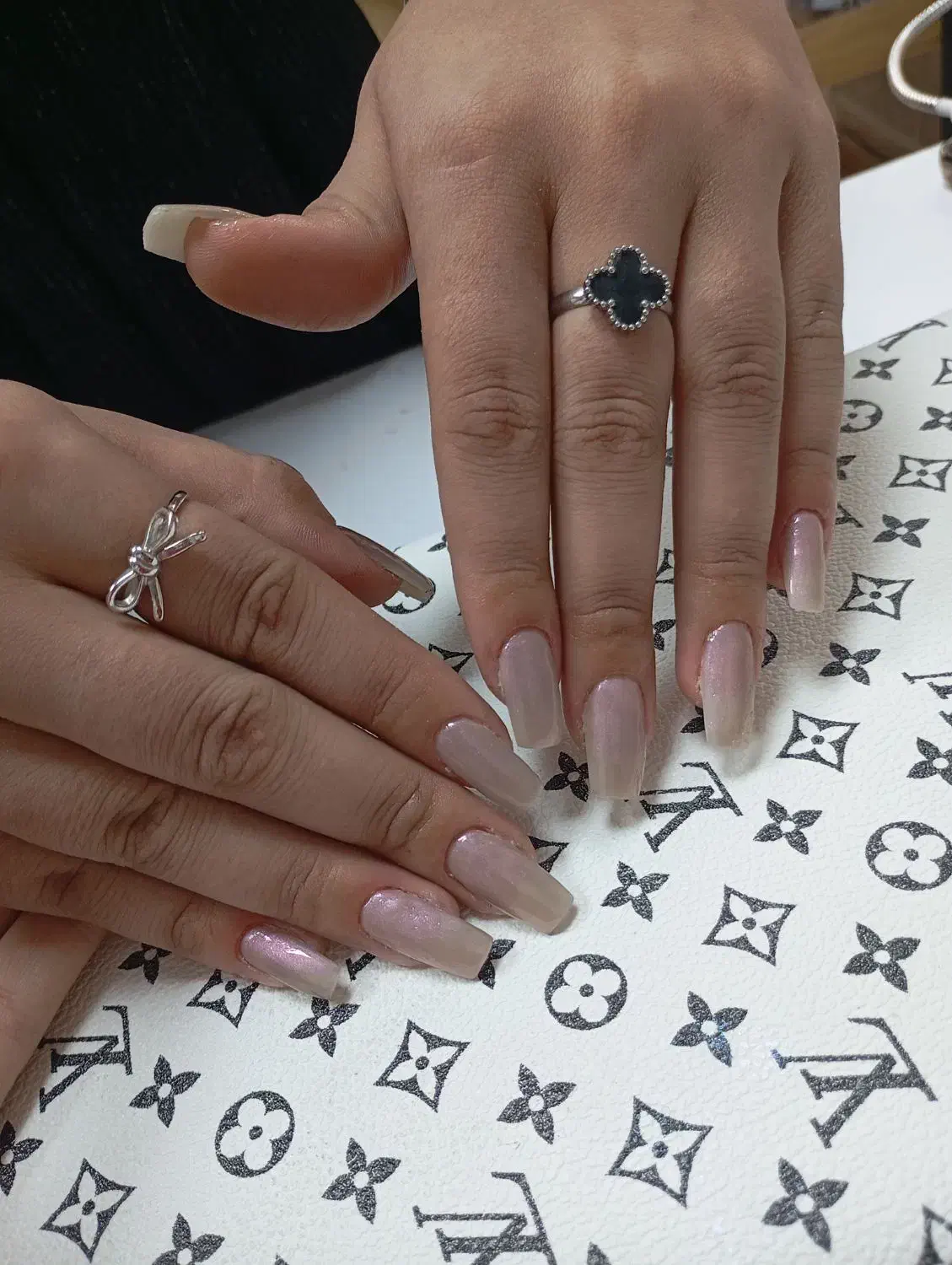 خدمات کاشت ترمیم ناخن|خدمات آرایشگری و زیبایی|مشهد, ثامن|دیوار