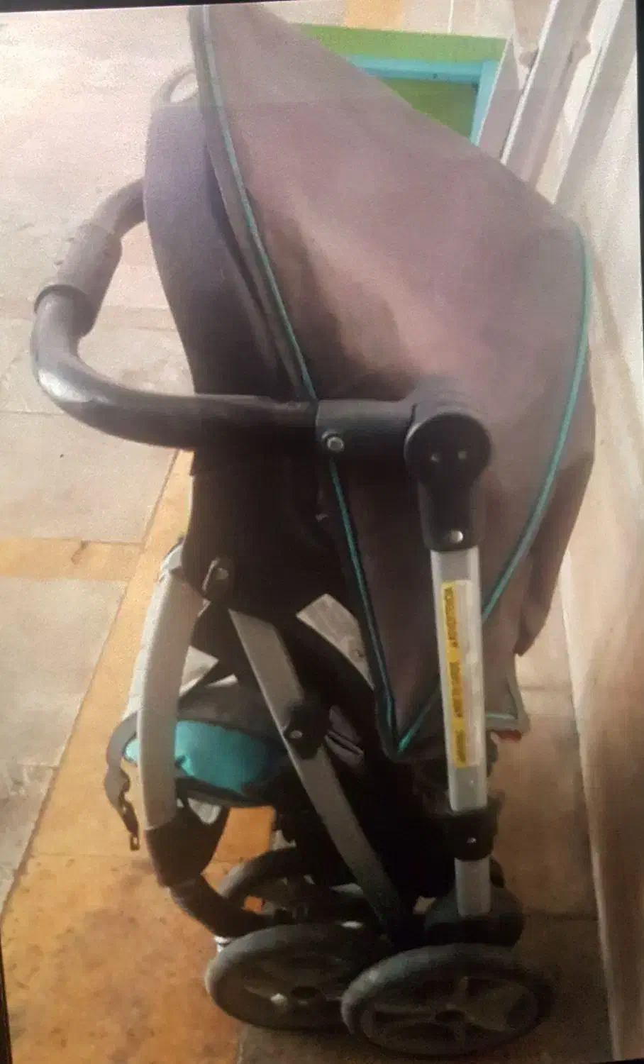 کالسکه و تخت نوزاد گراکو|کالسکه و لوازم جانبی|ایلام, |دیوار