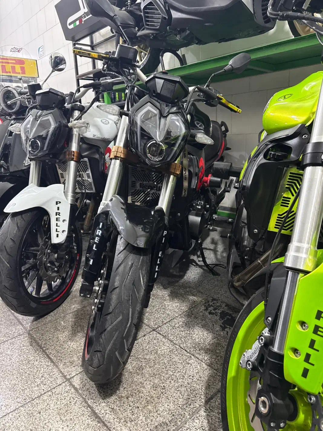 بنلی دو سیلندر|موتورسیکلت|اصفهان, عسگریه|دیوار