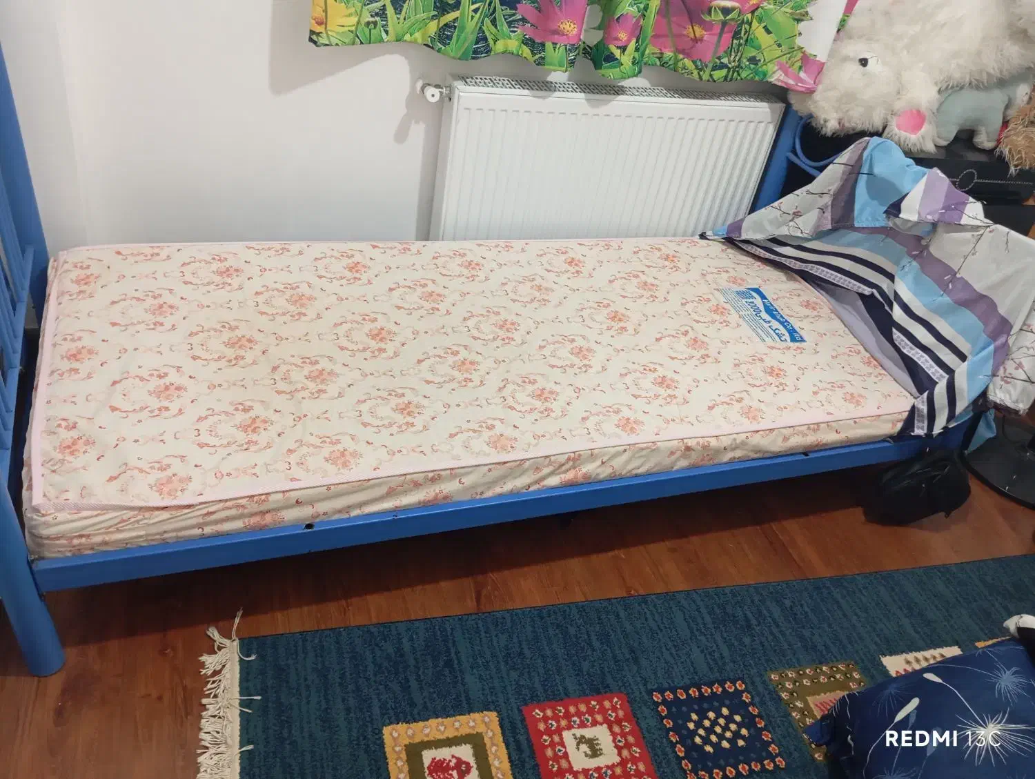 تشک|تشک تختخواب|لاهیجان, کوی آزادگان|دیوار