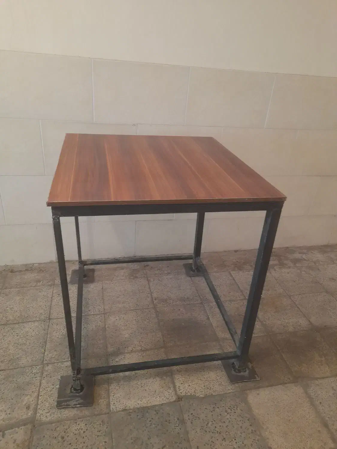 میز آهنی|فروشگاه و مغازه|زنجان, |دیوار