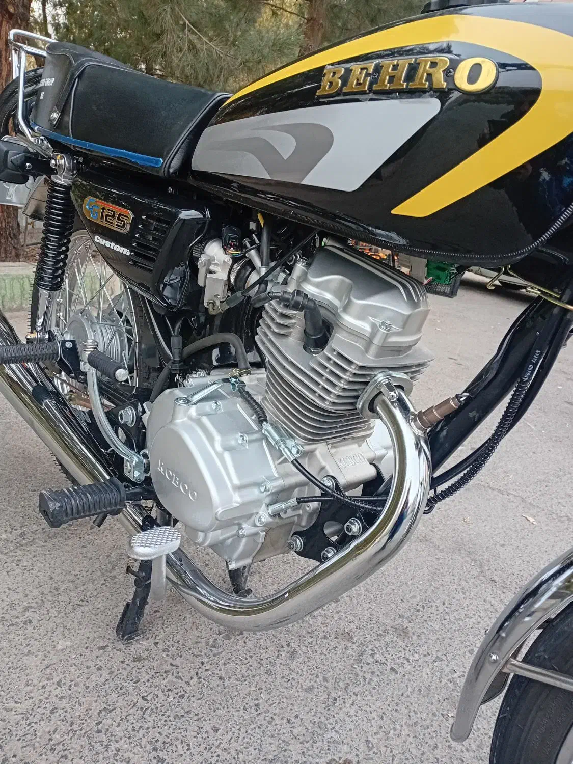 موتور سیکلت۱۴۰۴|موتورسیکلت|قم, هفت تیر|دیوار