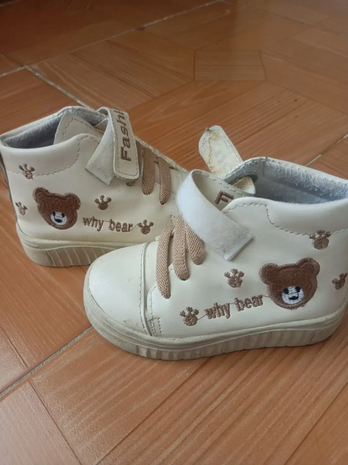 کفش اسپرت|کفش و لباس بچه|شاهین‌شهر, شهرک گلدیس|دیوار