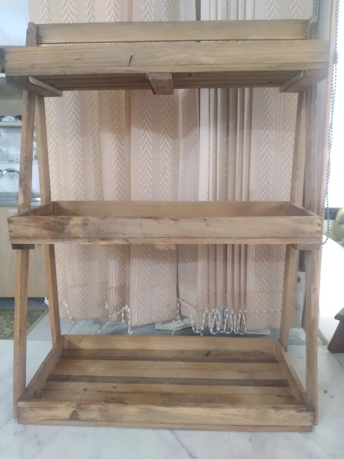 استند|آب‌چکان و نظم‌دهنده ظروف|سبزوار, قلعه‌نو دهزار|دیوار