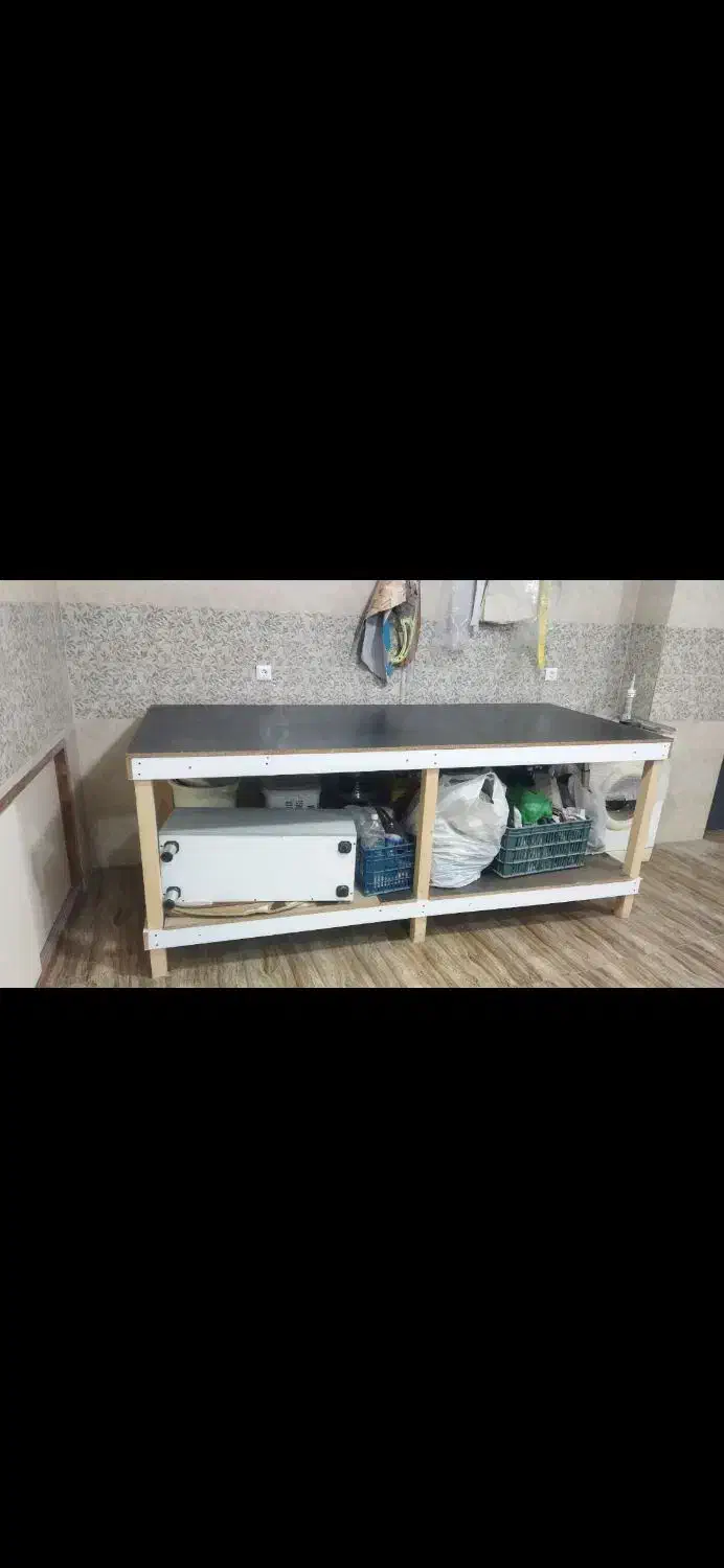 میز مناسب برش و...|لوازم خیاطی و بافتنی|بابل, |دیوار