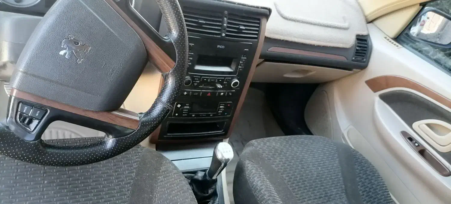 پژو پارس سفید  1400|خودرو سواری و وانت|گلزار, |دیوار