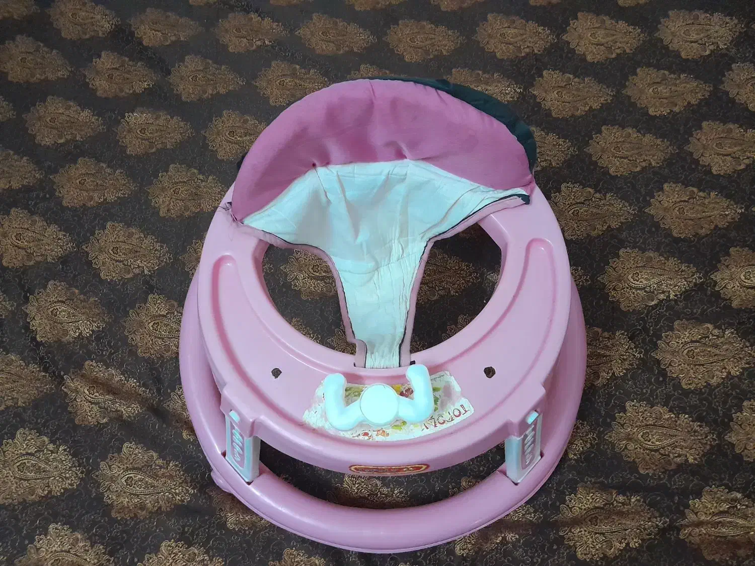 روروک و کریر|اسباب و اثاث بچه|نجف‌آباد, صالح آباد|دیوار