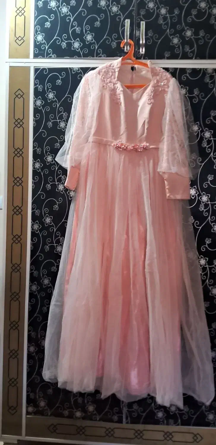 لباس مجلسی|لباس|شادگان, |دیوار