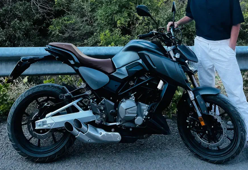 مانستر۲۵۰|موتورسیکلت|یزد, |دیوار