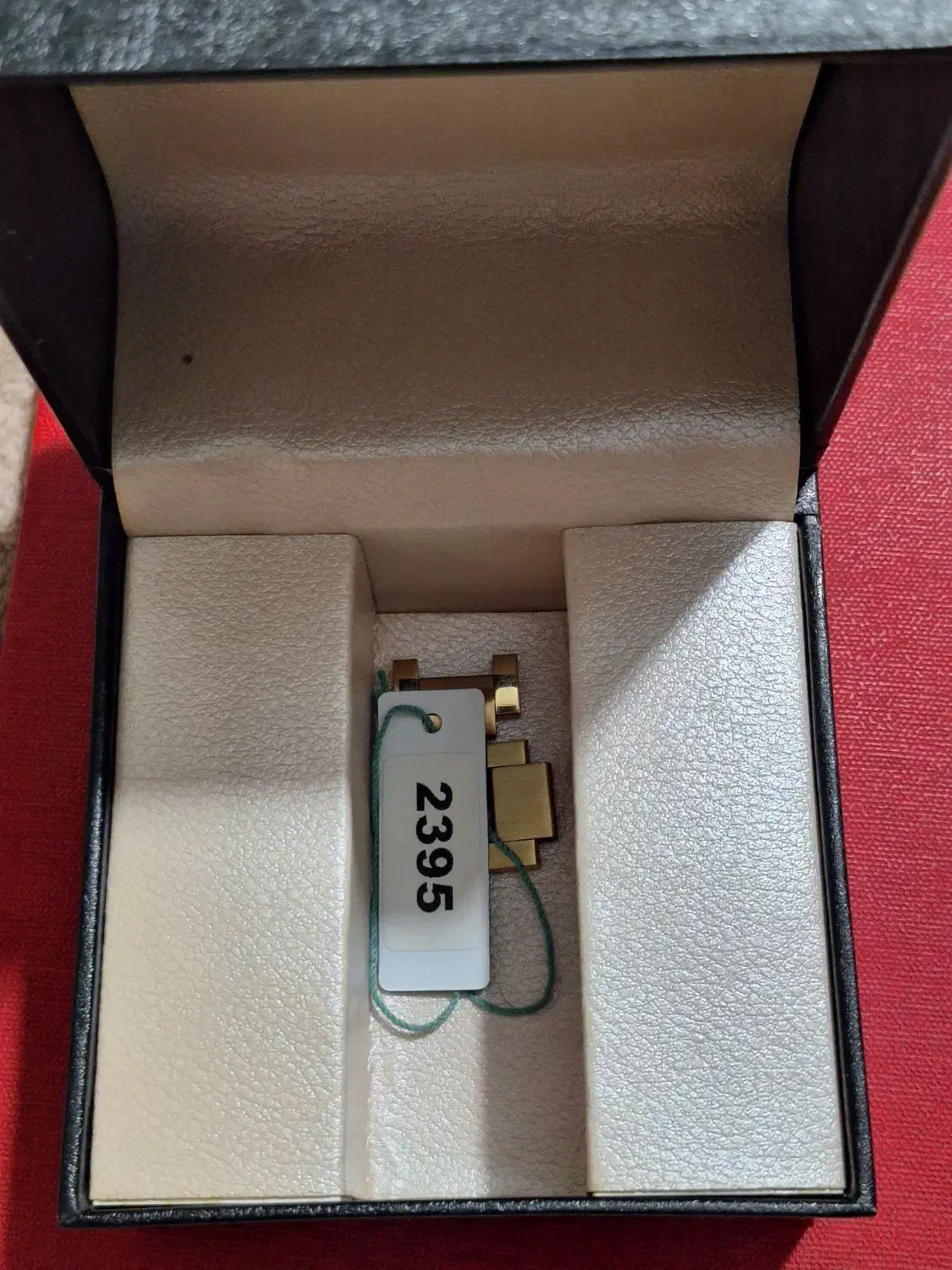 ساعت مچی طلایی LDA|ساعت|ساری, |دیوار