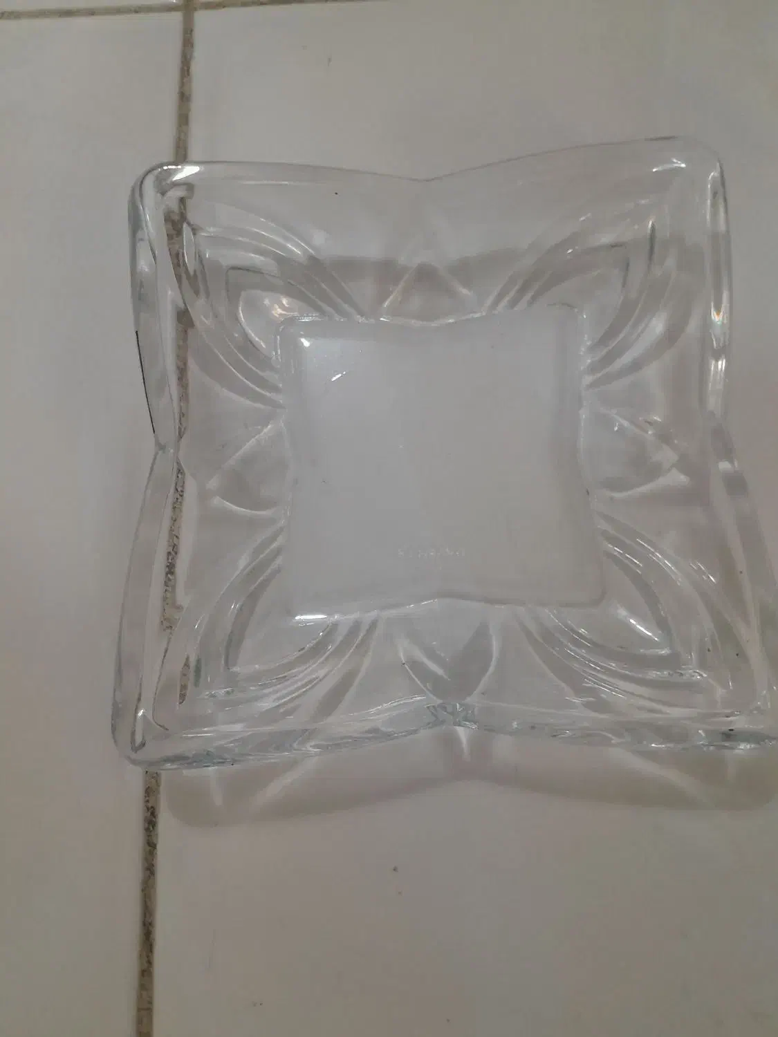 پیش دستی|ظروف سرو و پذیرایی|رشت, جانبازان|دیوار