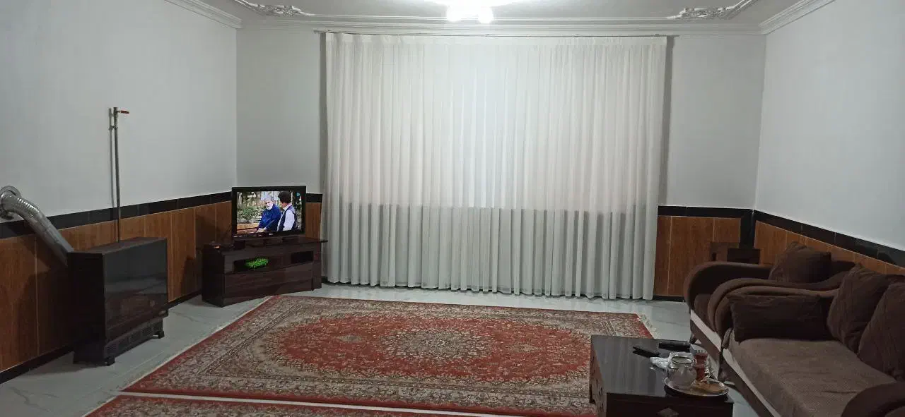 سوییت لوکس دوخوابه دارای پارکینگ|اجارهٔ کوتاهمدت آپارتمان و سوئیت|مهاباد (آذربایجان غربی), |دیوار