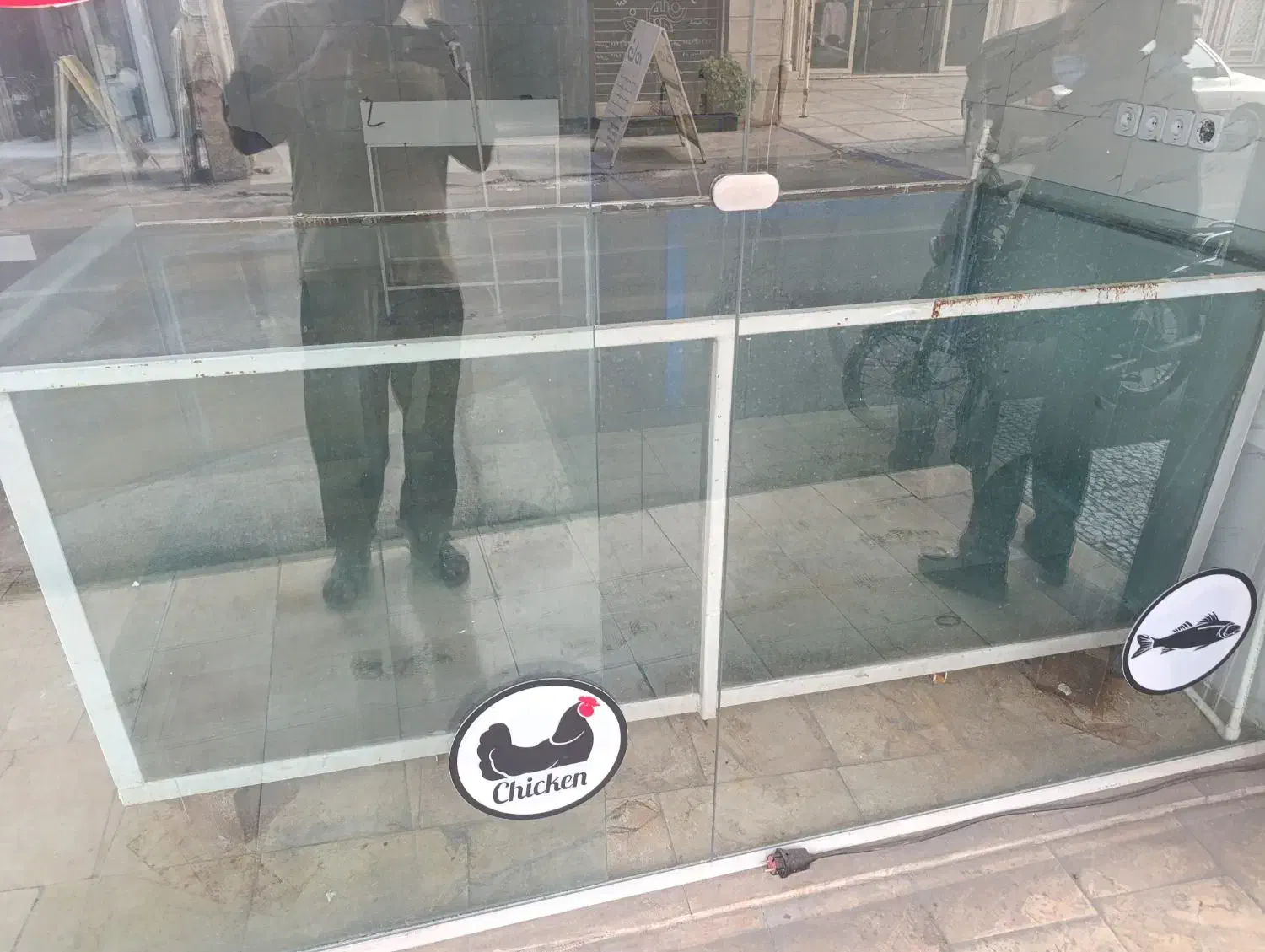 دو عدد اکواریوم جهت ماهی فروشی با میر کار|ماهی|آمل, |دیوار