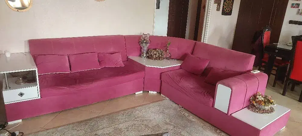 فروش راحتی ۵ نفره|مبلمان خانگی و میز عسلی|رشت, گیل|دیوار