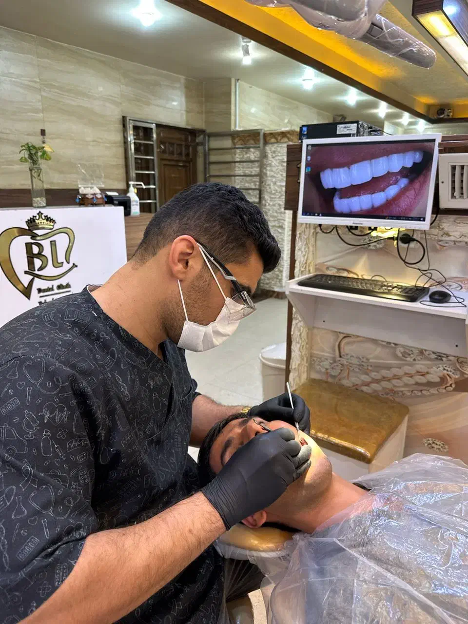 دندانپزشکی طرح همدلی|خدمات آرایشگری و زیبایی|اصفهان, گلزار|دیوار