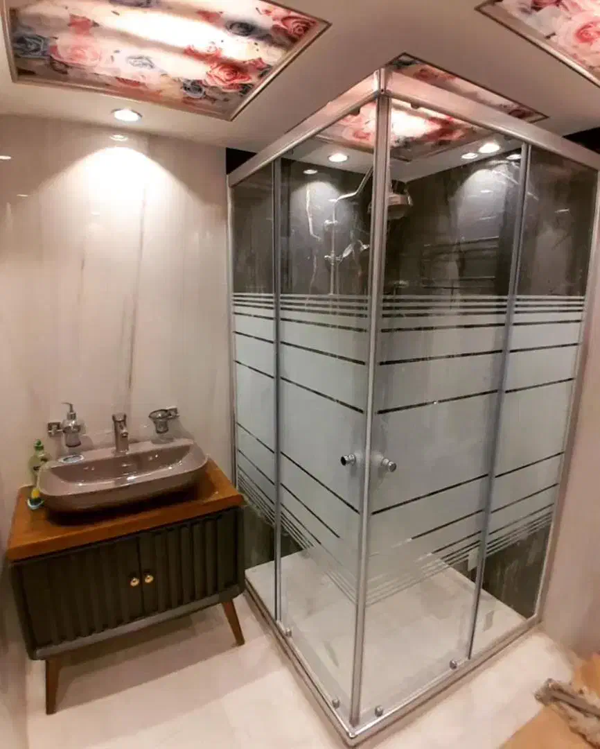 درب کرکره ای و شیشه سکوریت|مصالح و تجهیزات ساختمان|سراوان, |دیوار