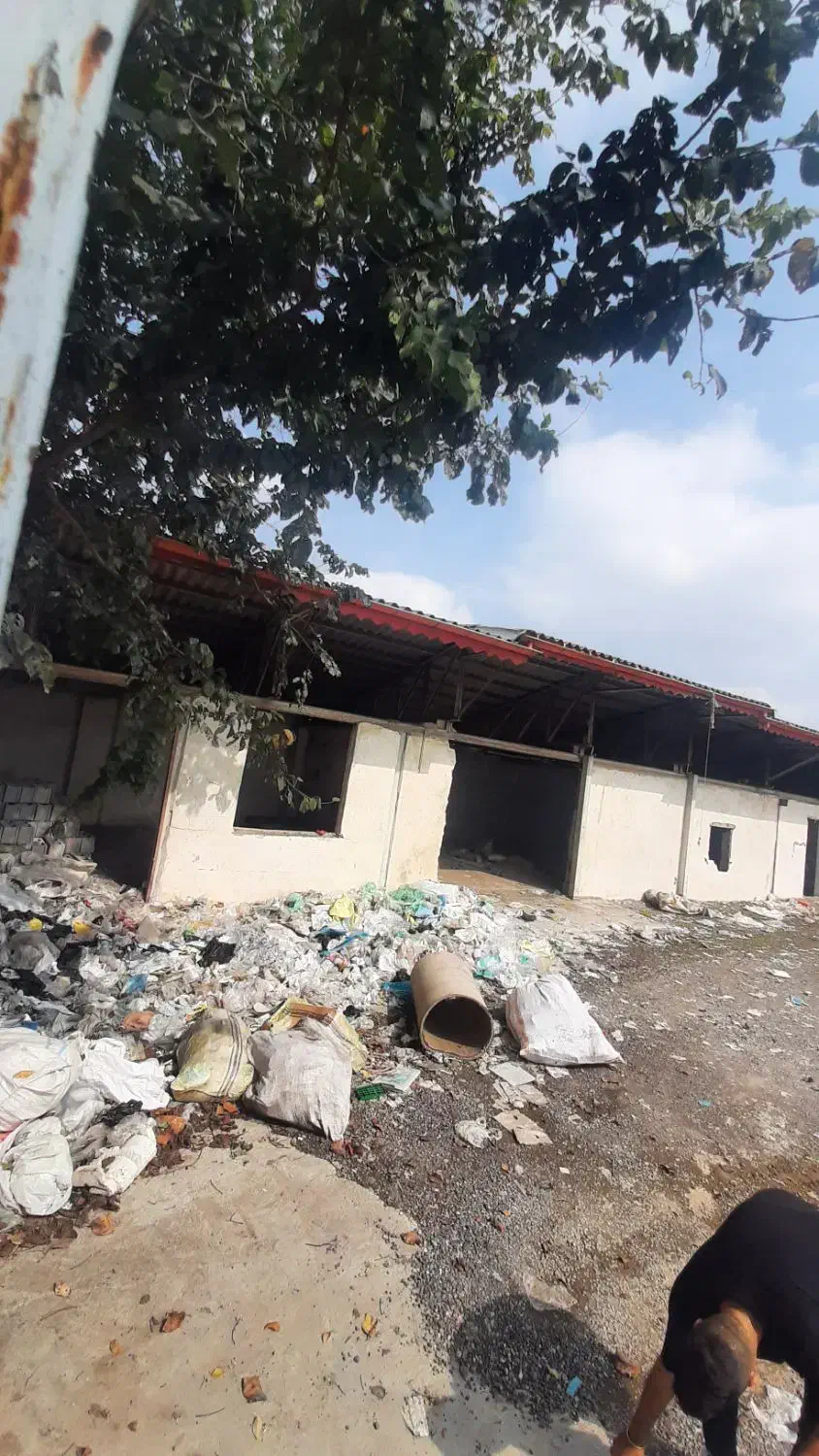 اجاده ملک۱۲۰۰متری زمین۴۰۰متر بنا با برق ۳فاز و گاز|اجارهٔ مغازه و غرفه|رشت, حومه رشت|دیوار