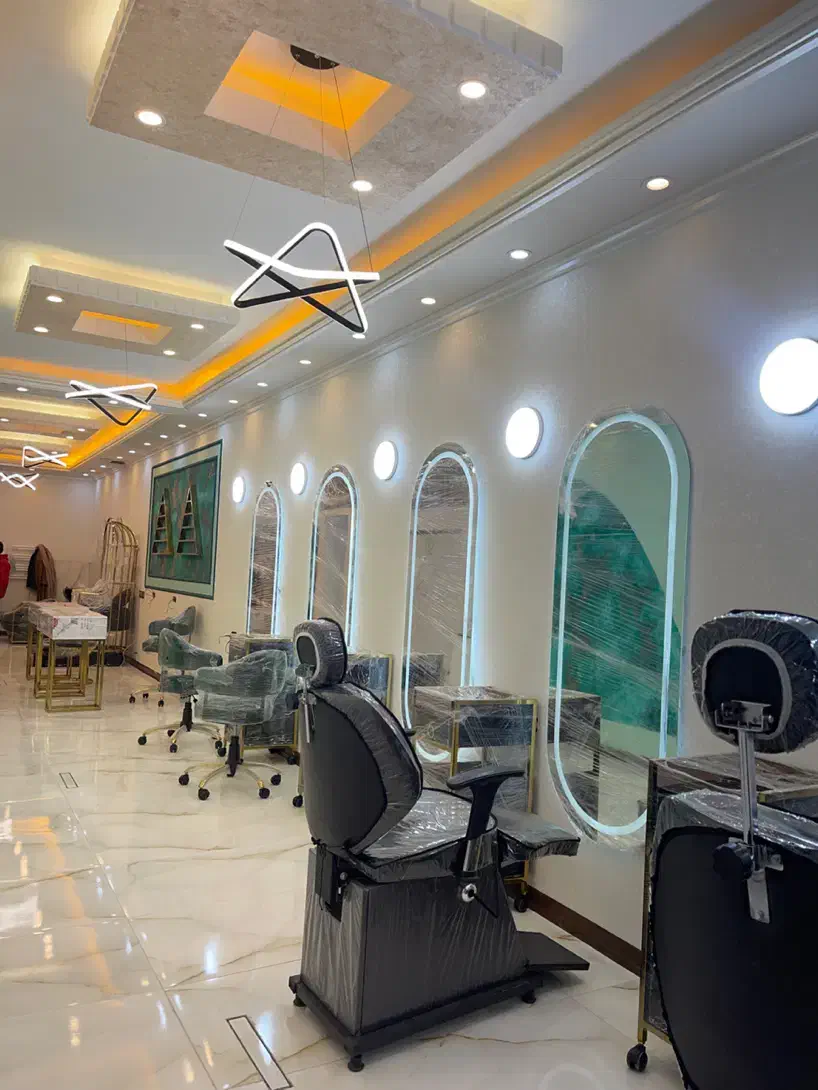 جذب نیرو در تمامی لاین های زیبایی|استخدام درمانی، زیبایی، بهداشتی|قرچک, زیبا شهر|دیوار