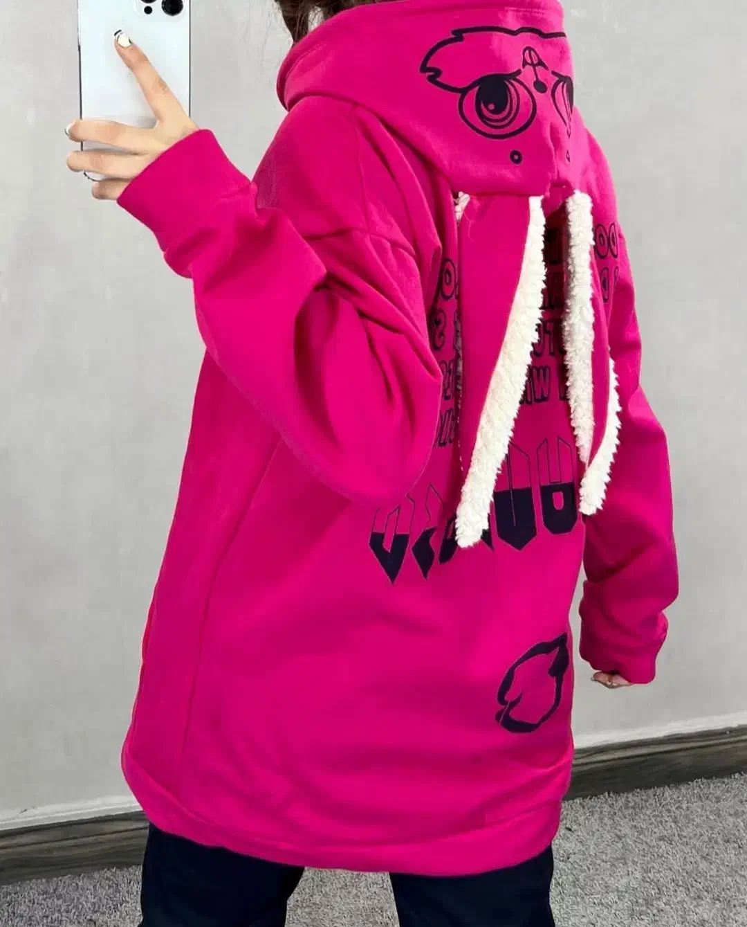 هودی خرگوشی|لباس|آباده, |دیوار