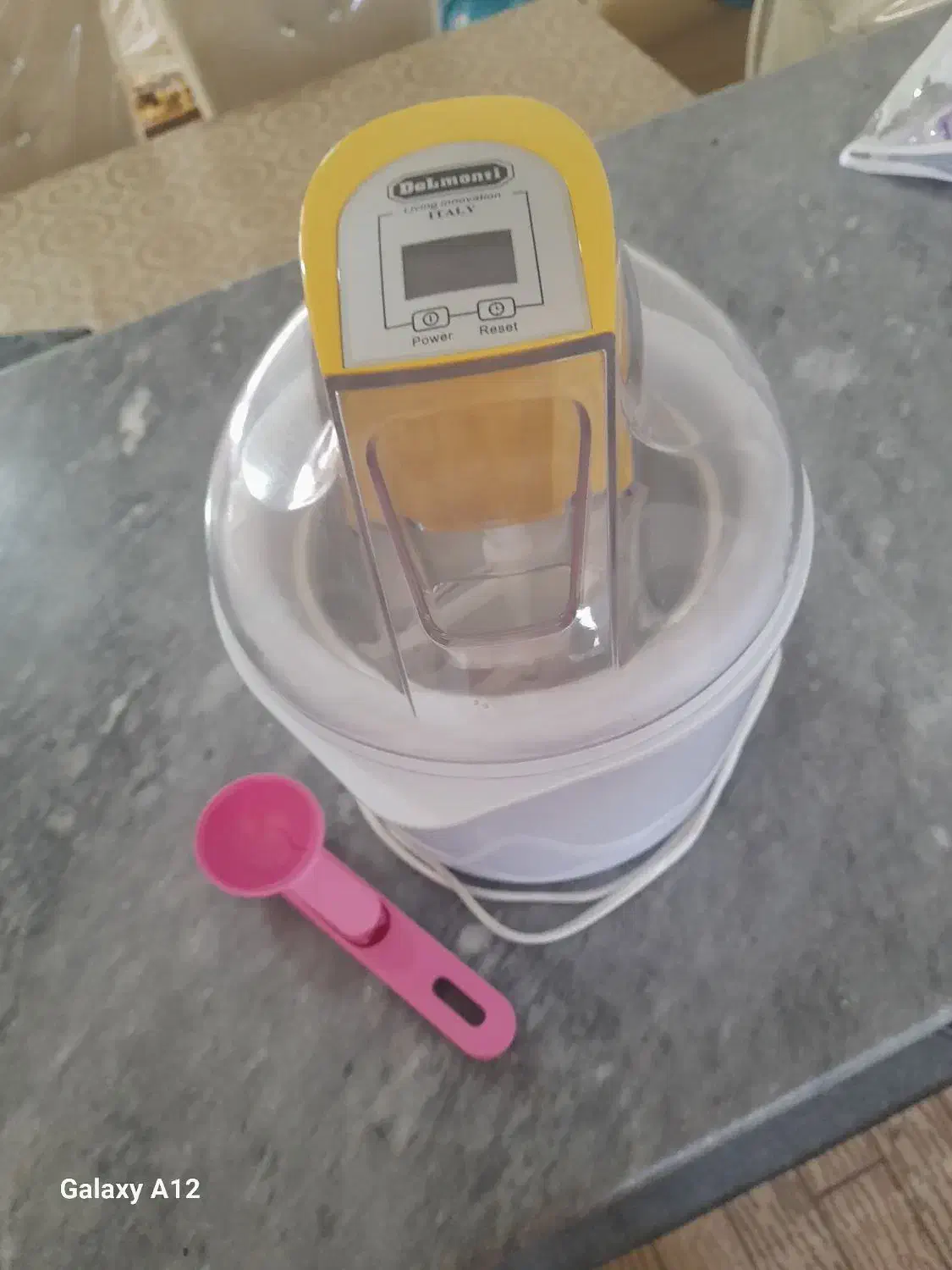 بستنی ساز سالم فقط بدون کارتون|سایر لوازم برقی|خوی, |دیوار