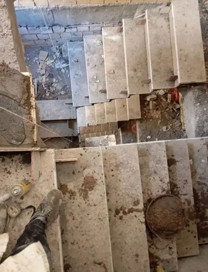 کاشی کاری چسبی سرامیک موزائیک بنایی تعمیرات تخصصی|خدمات پیشه و مهارت|شیراز, معالیآباد|دیوار