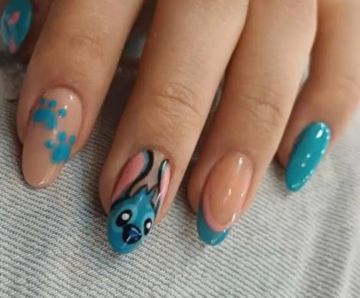 وسایل کاشت ناخن|آرایشگاه و سالن‌های زیبایی|مرودشت, ژیان|دیوار